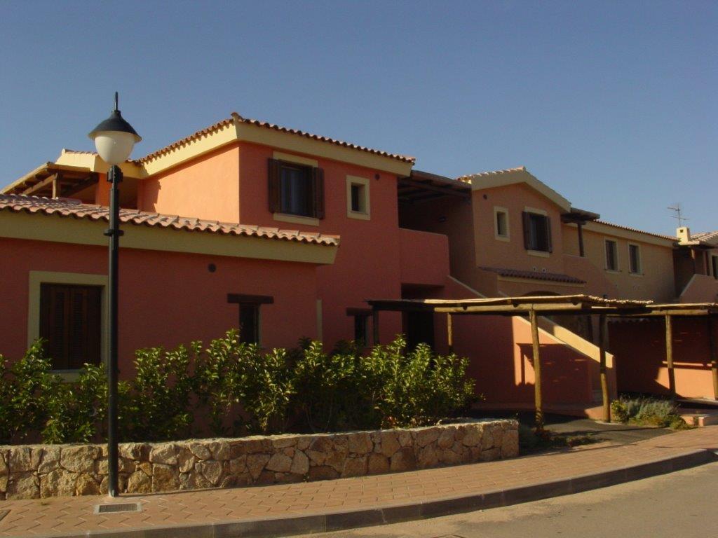 Casa Vacanza A Porto Istana 무르타마리아 외부 사진